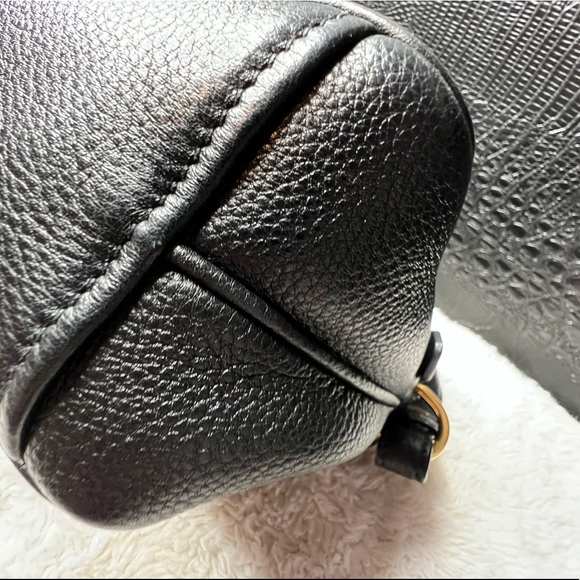 COPY - COPY - PRADA Vitello Phenix Double Zip (Crossbody) - Picture 5 of 16